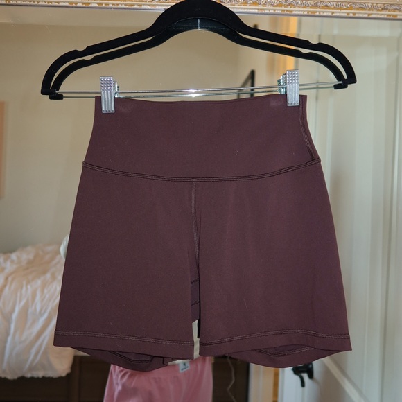 Aritzia Golden Set – Rich Mocha Brown (Tee + Bra + Shorts) | S/M/6 - Picture 2 of 7